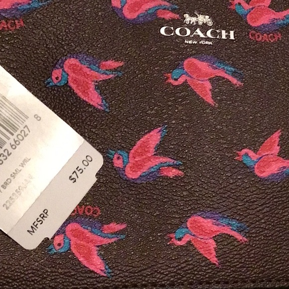 HP🎉COACH WRISTLET “HAPPY BIRD" PRINTED COATED CANVAS. silver, burgundy oxblood - Picture 7 of 7